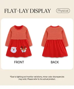Détails avant et arrière de la robe de Noël fille avec rayures et broderies festives