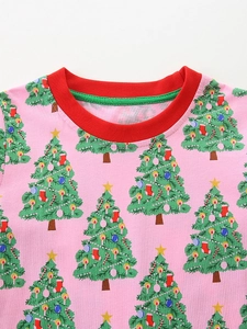 Rosa Weihnachtskleid für Mädchen mit Tannenbaum-Print und rotem Rundhalsausschnitt