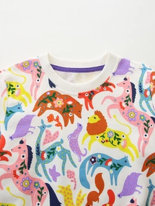 Kids cotton sweatshirt with colorful animal prints and ribbed round neck detail
