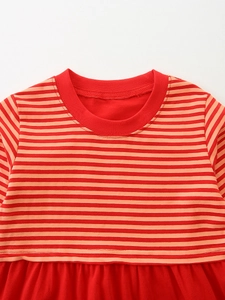Robe de Noël à manches longues pour filles avec rayures orange et jupe plissée