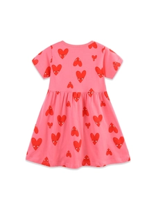 Pink short-sleeved princess dress for girls with cute red heart patterns and high waistline