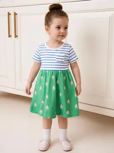Abito Casual in Cotone a Maniche Corte per Bambine Patchwork a Righe Blu e Bianche Stampa Bulldog Francese Gonna Verde Abiti Estivi
