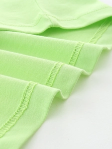 T-shirt vert citron pour garçons avec imprimé dinosaure et coutures de qualité
