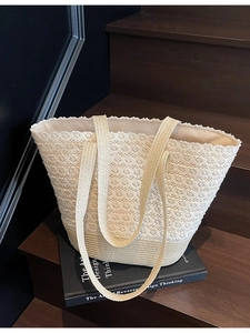 Grand Sac Fourre-tout en Paille Avec Design en Dentelle Florale Crochetée pour Femmes Sac à Bandoulière de Plage Éte