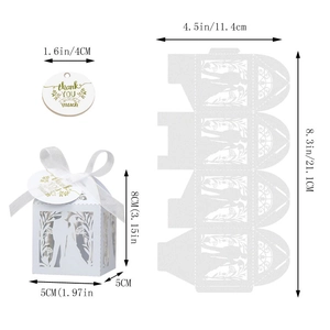 Boîte cadeau mariage découpée au laser avec silhouette et étiquettes merci
