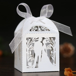Laser Cut Wedding Candy Box Hollow Bride Groom Silhouette Pearlescent Paper Gift Box With Ribbon For Party Anniversary