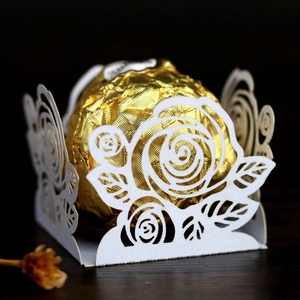 Boîte À Chocolats Élégante En Papier Perlé Découpée Au Laser Avec Motif De Rose Pour Mariage Anniversaire Et Décoration
