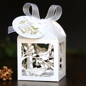 Laser Cut Hollow Love Bird Candy Boxes With Ribbon Elegant Pearlescent Paper Wedding Gift Boxes For Party Valentine's Day Celebration Romantic Favour Boxes