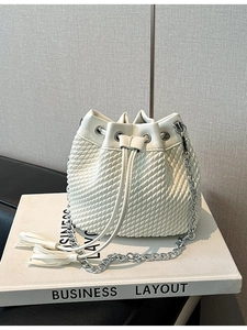 Women's Fashion PU Woven Bucket Bag Drawstring Tassel Design Crossbody Shoulder Bag Small Daily Trend Handbag