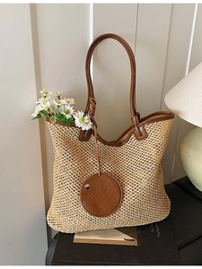 Large Capacity Straw Woven Tote Bag For Women Summer Vacation Beach Shoulder Bag Bohemian Handbag With Round Charm