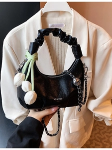 Women Trendy PU Ruched Handle Crossbody Bag With Tulip Charm Versatile Chain Shoulder Handbag Elegant Minimalist Dumpling Bag