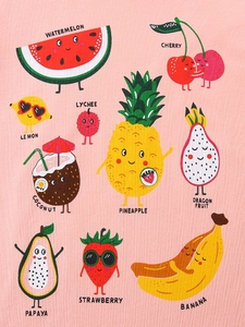 Roze katoenen meisjes T-shirt met vrolijke cartoon fruitprints en leuke gezichtjes