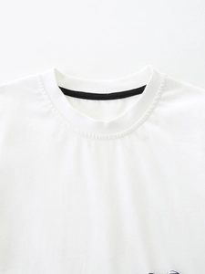 White crew neck T-shirt with ribbed collar and black reinforcement tape for kids