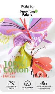 Détail macro du tissu 100% coton avec imprimés papillons colorés et texture douce