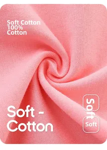 Gros plan du tissu 100% coton rose doux pour la robe de princesse licorne fille