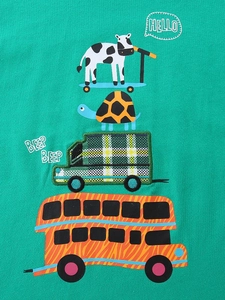 T-shirt vert en coton pour enfants avec broderie d'animaux et imprimé vache skatant