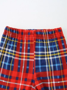 Pantaloncini estivi per bambini a quadri rossi con elastico in vita e morbido cotone