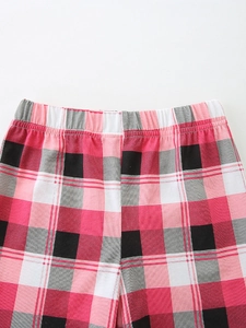 Mädchen Karo-Shorts in Rot und Schwarz mit weichem Gummibund für Sommer-Sets