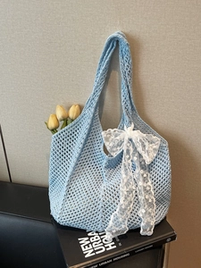 Sac Cabas Tricoté Ajouré pour Femmes Avec Nœud en Dentelle Sac à Épaule Tissé Grande Capacité Sac de Plage Été Style Décontracté