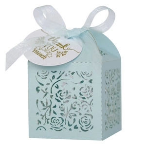 Laser-cut light blue rose gift box with ribbon and thank you tag detail