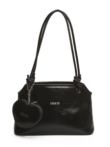 Sac seau élégant en cuir noir avec fines bretelles et porte-monnaie en cœur