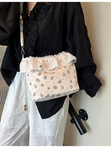 French Pastoral Floral Crossbody Bag Women Sweet Lace Trim Canvas Shoulder Bag Adjustable Strap Fashion Commuting Handbag