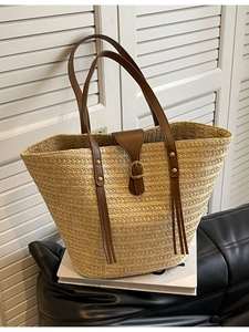 Bohemian Straw Tote Bag For Women Large Capacity Woven Summer Beach Shoulder Bag With Tassel PU Leather Handle Casual