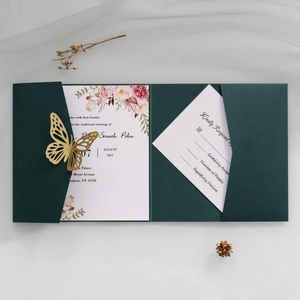 Laser Cut Butterfly Wedding Invitation Cards Set With Envelopes RSVP Cards Artificial Pearl Paper Floral Pocket Invite For Party Engagement Event Elegant Stationery