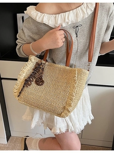 Women Woven Straw Tote Bag Large Capacity Summer Beach Vacation Shoulder Bag With Ruffle Edge And Leather Straps Handbag