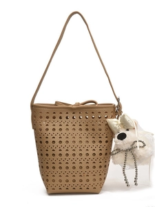 Sac seau ajouré pour femmes avec motifs géométriques laser et breloque chien en peluche