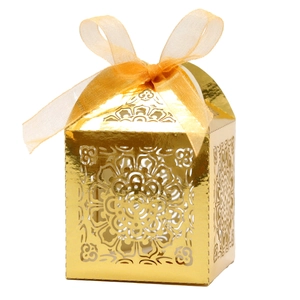 Boîte à bonbons blanche découpée au laser avec nœud en organza orange pour mariage