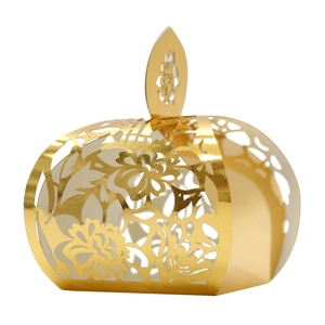 Laser Cut Hollow Rose Flower Candy Box Pearlescent Paper Wedding Favor Gift Box For Party Souvenirs Guest Decoration