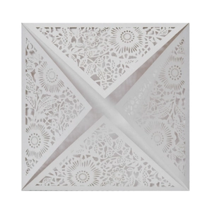 Élégantes Cartes d'Invitation de Mariage Blanc Découpe Laser Motif Rose avec Papier Perlé pour Banquet Mariage et Fêtes