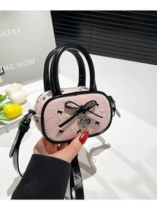 Dolce Borsa a Tracolla Mini in PU Pieghettata Con Fiocco e Ciondolo a Cuore Borsa Rosa Bianca Borsa a Cuscino Donna