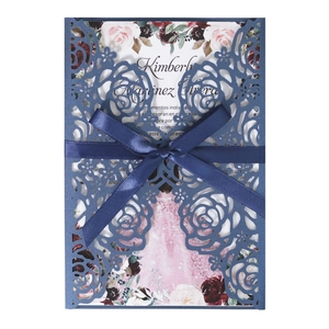 Invitations de Mariage Découpe Laser Exquis Papier Perlé Rose Floral Ajouré Cartes de Vœux Avec Enveloppes Rubans pour Fête de Mariage