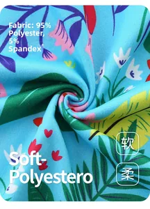 Primo piano del tessuto floreale azzurro in 95% poliestere e 5% spandex misto