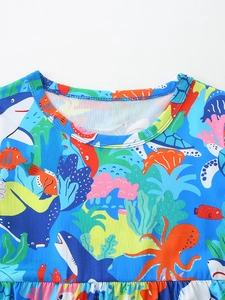 Abito estivo bimba con stampa colorata di vita marina inclusi squali e tartarughe