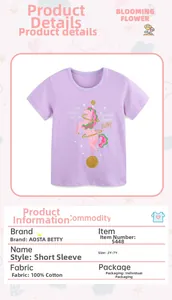 Dettaglio della maglietta in cotone viola per bambina con unicorno rosa e paillettes