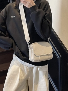 Trendy Dames PU Leer Crossbody Tas Effen Kleur Lichtgewicht Woon-werkverkeer Schoudertas Modieuze Kleine Vierkante Handtas