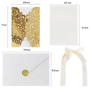Kit d'invitation doré découpé au laser avec motif rose et dimensions pour mariages
