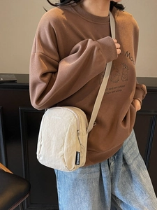Petit sac bandoulière minimaliste en nylon blanc cassé pour homme et femme unisexe