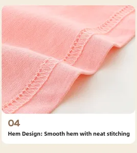 Détail de l'ourlet du t-shirt rose en maille de coton avec coutures plates lisses