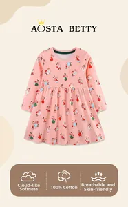 Détail de la robe rose à manches longues pour filles avec motifs lapins et coton pur doux