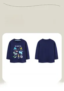 Vue avant et arrière du t-shirt bleu marine à manches longues pour garçon avec motifs espace