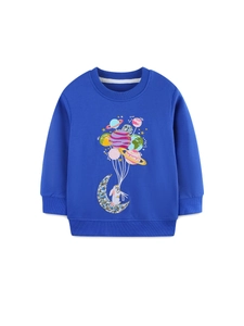 Sweat bleu enfant avec broderie lapin et ballons célestes sur fond blanc