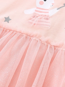 Abito rosa in tulle per bambina con stelle glitterate e ricamo a forma di coniglio