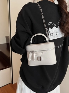White lychee pattern leather box handbag with silver hardware and chain strap