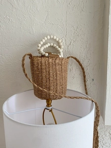 Sac Seau Tissé en Paille pour Femme Avec Poignée en Perles de Bois Sac à Épaule de Plage de Vacances