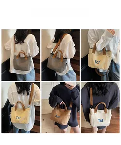 Vues multiples du grand sac cabas en toile montrant divers coloris et bandoulière