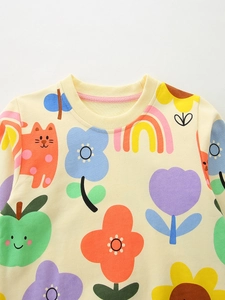 Felpa da bambina color crema in cotone con stampa floreale e gatto a colori vivaci